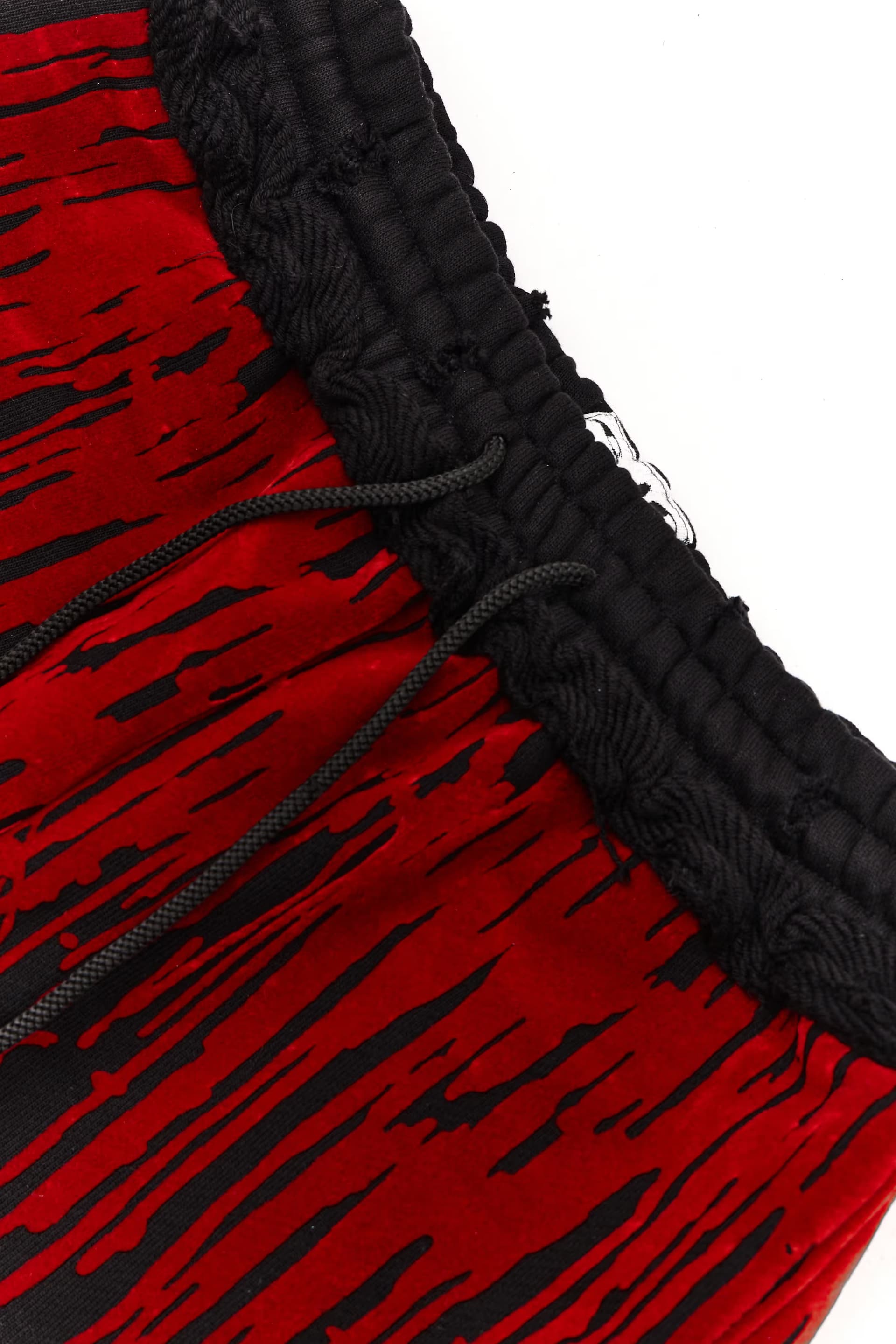 КРОВАВЫЙ РОМАНТИЗМ